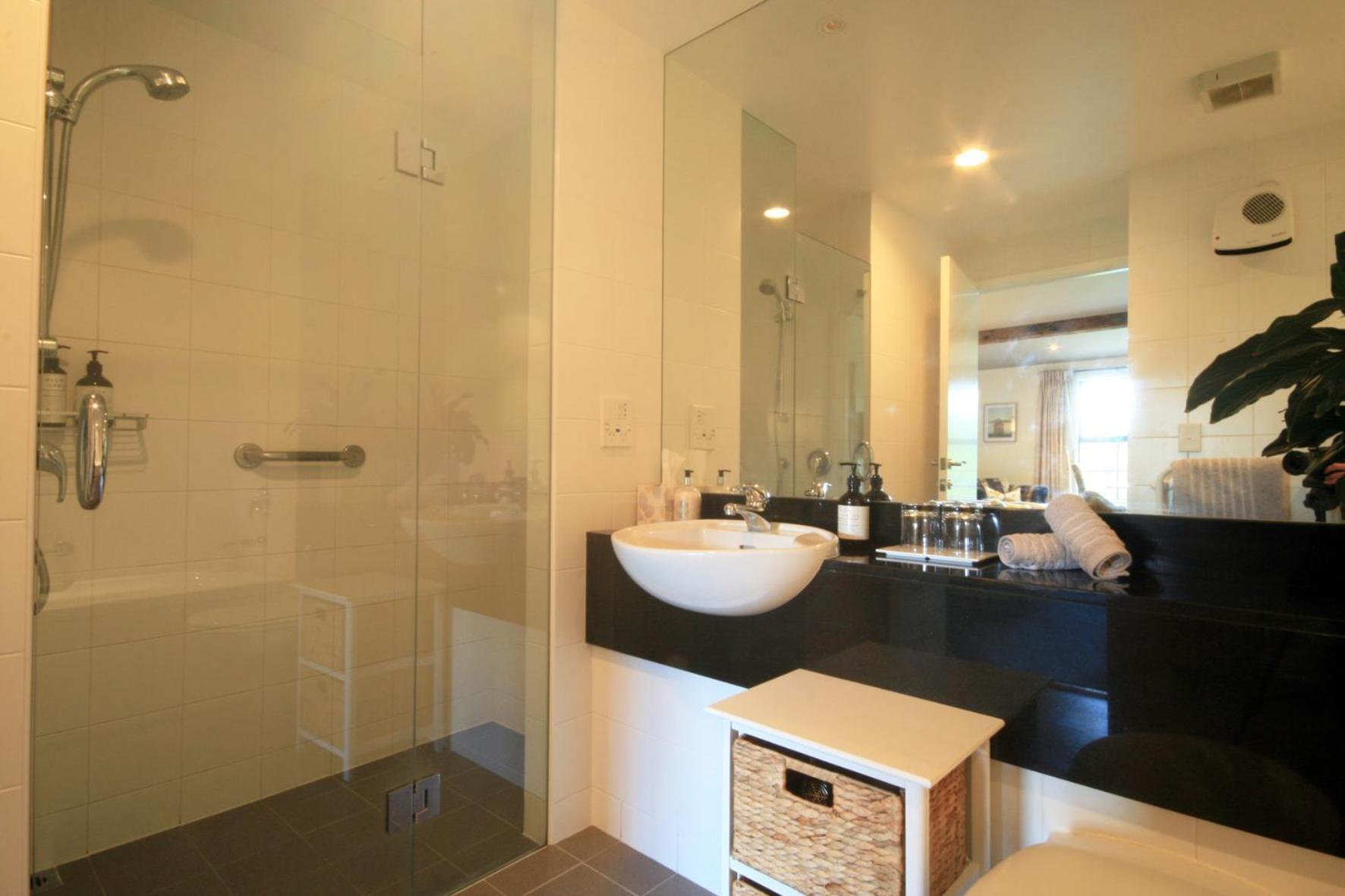 Moonlight Escape Lodge Queenstown Bagian luar foto