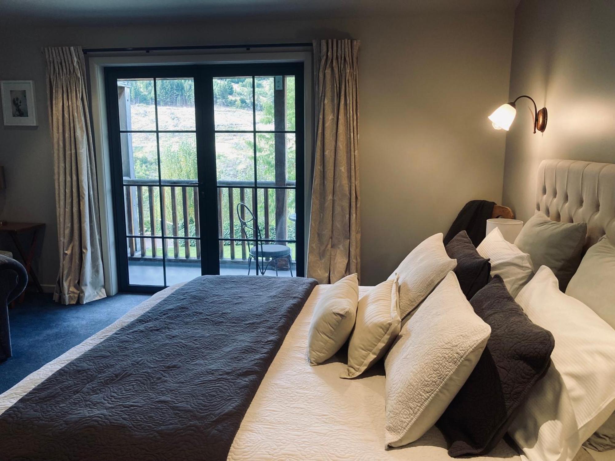 Moonlight Escape Lodge Queenstown Bagian luar foto